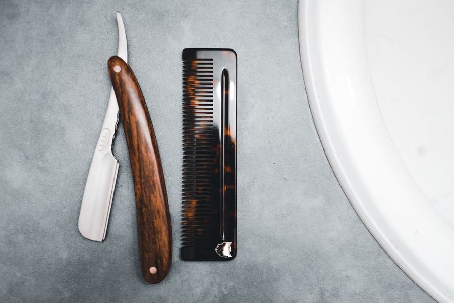 Wooden comb